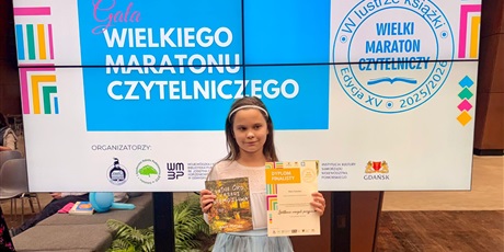 Powiększ grafikę: wielki-maraton-czytelniczy-laureaci-702393.jpg