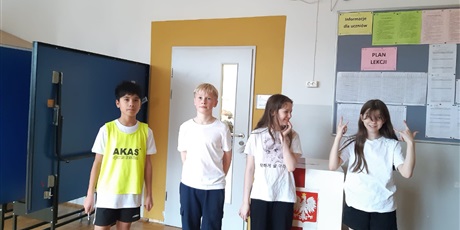 Powiększ grafikę: wybory-do-budzetu-uczniowskiego-665056.jpg